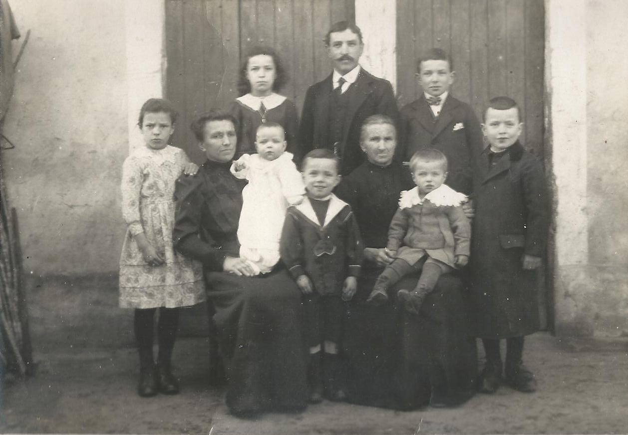 1920 famille MOLIN Hyppolite